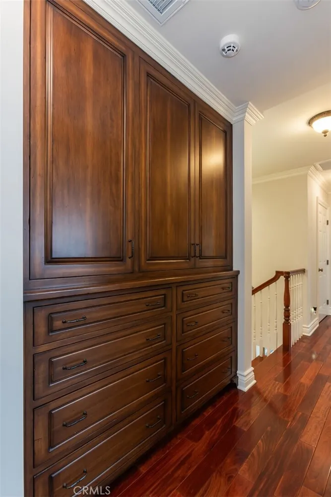 481 Paulette Pl, La Canada Flintridge, CA 91011