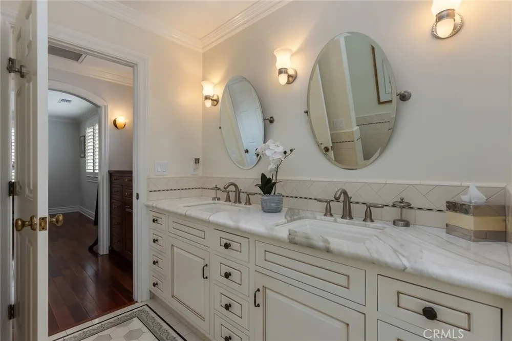 481 Paulette Pl, La Canada Flintridge, CA 91011