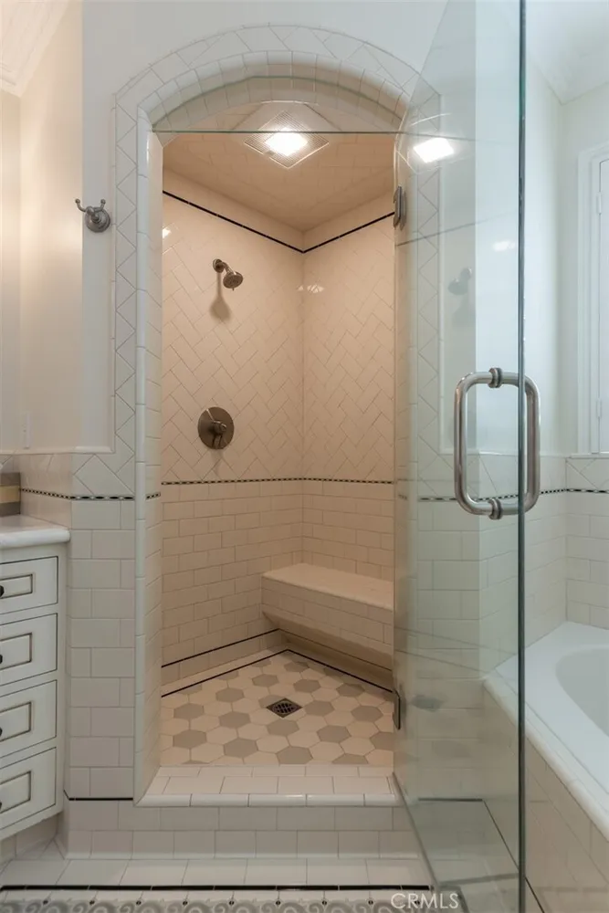 481 Paulette Pl, La Canada Flintridge, CA 91011