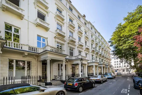 Queen's Gardens, London, W2