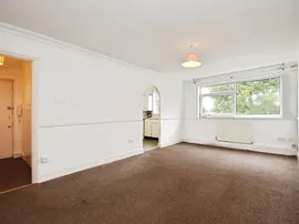 Canterbury Way, Great Warley, Brentwood thumb 3