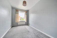 Roundhedge Way, Enfield