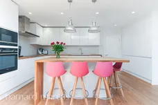 Hillcross Avenue, Morden