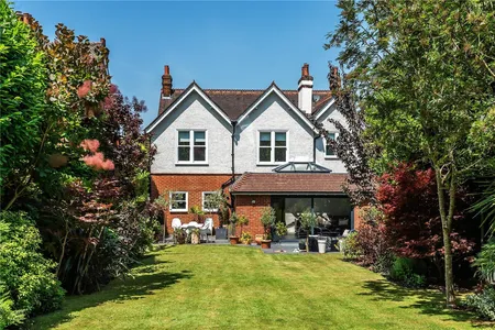 Chart Lane, Reigate, RH2