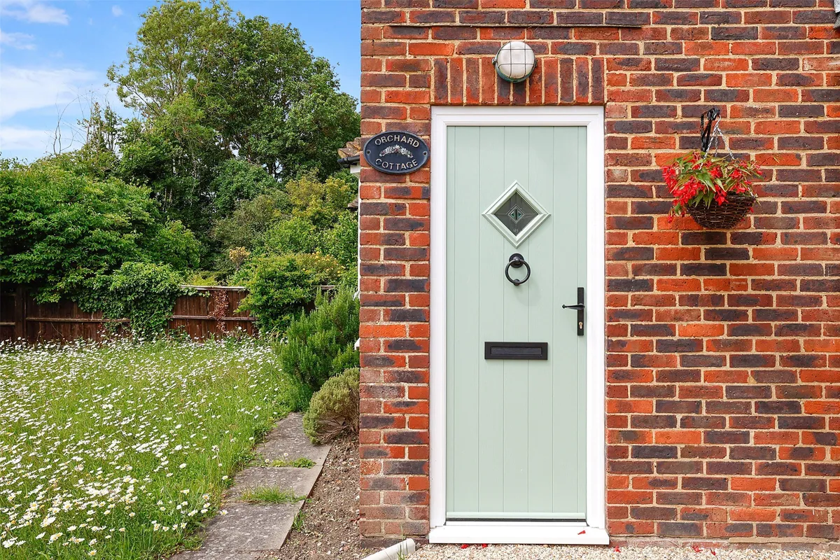Back Lane, East Clandon, Guildford, Surrey, GU4