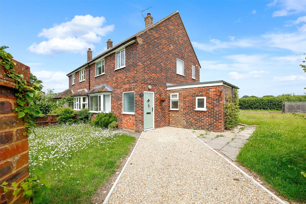 Back Lane, East Clandon, Guildford, Surrey, GU4