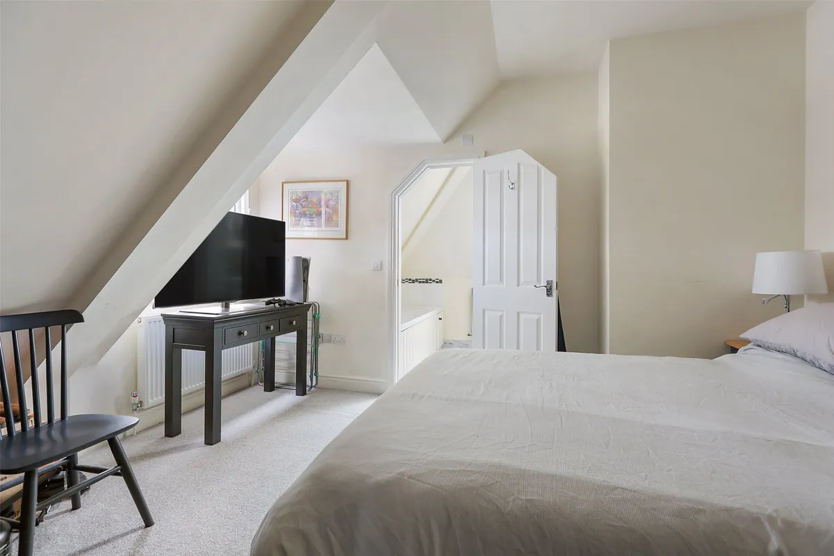 Junction Road, Dorking, Surrey, RH4
