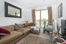 21 Durnsford Road, London, SW19 photo 6