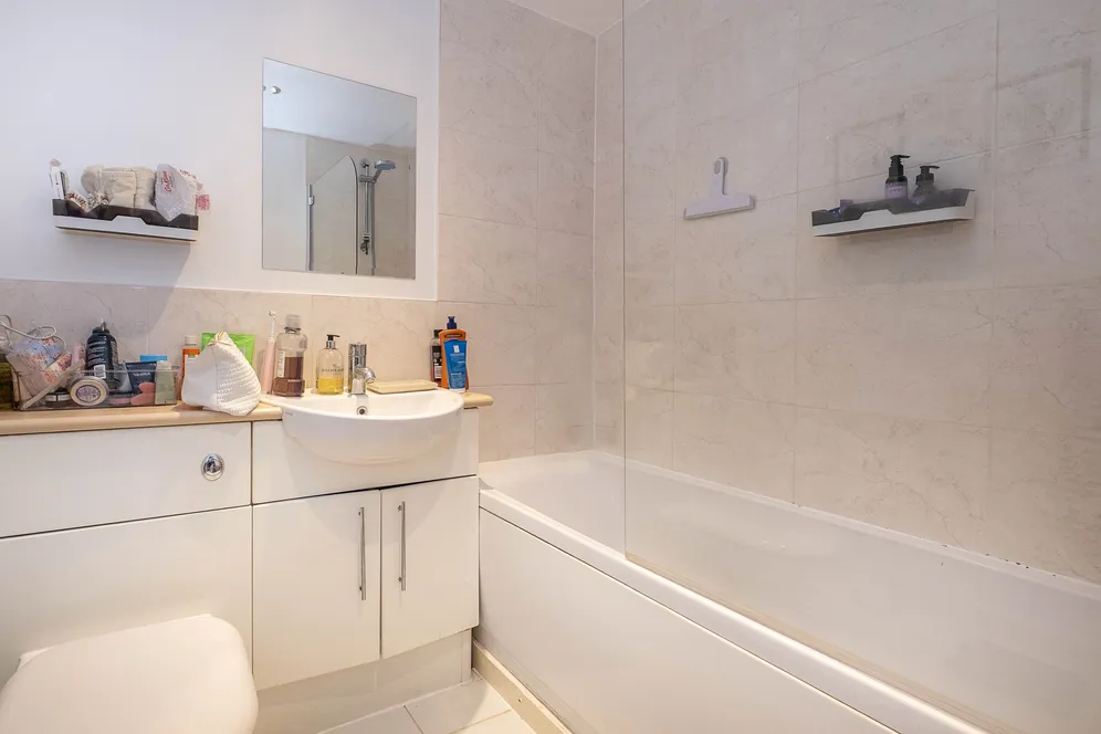 21 Durnsford Road, London, SW19 photo 8