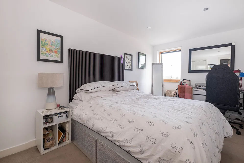 21 Durnsford Road, London, SW19 photo 9