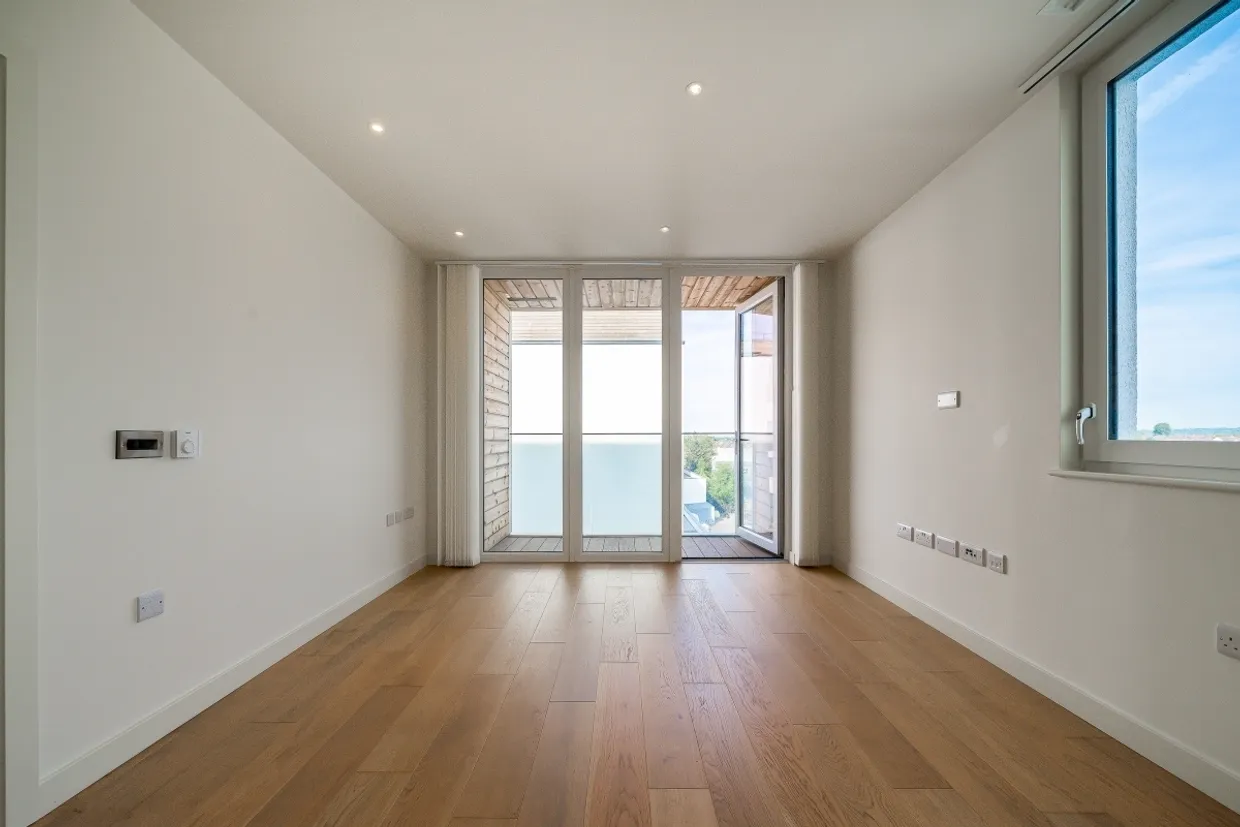 Capitol Way London NW9 photo 7