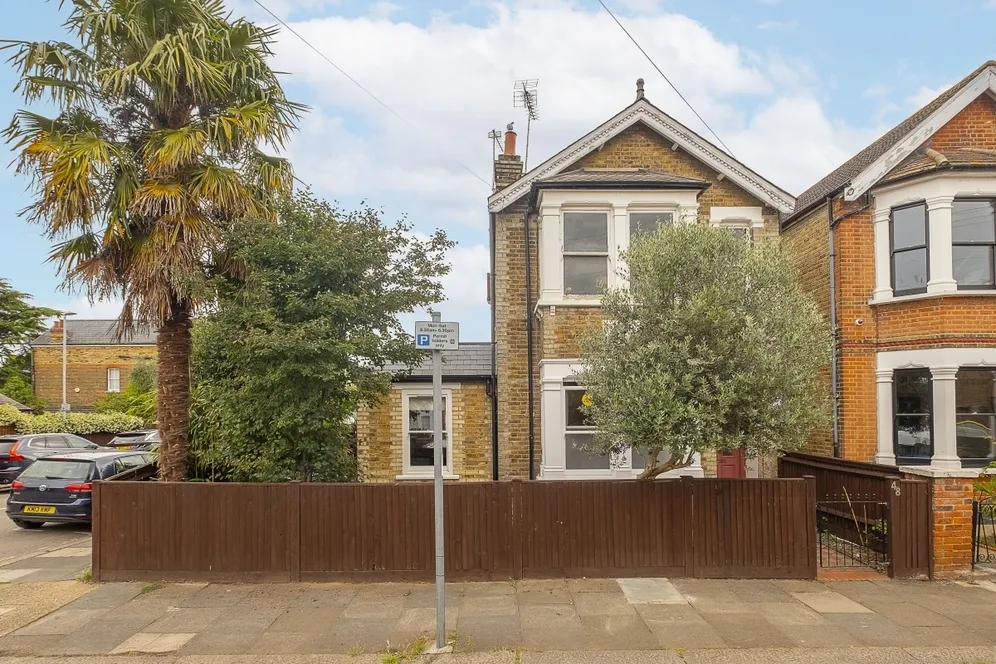 Burton Road Kingston upon Thames KT2 photo 11