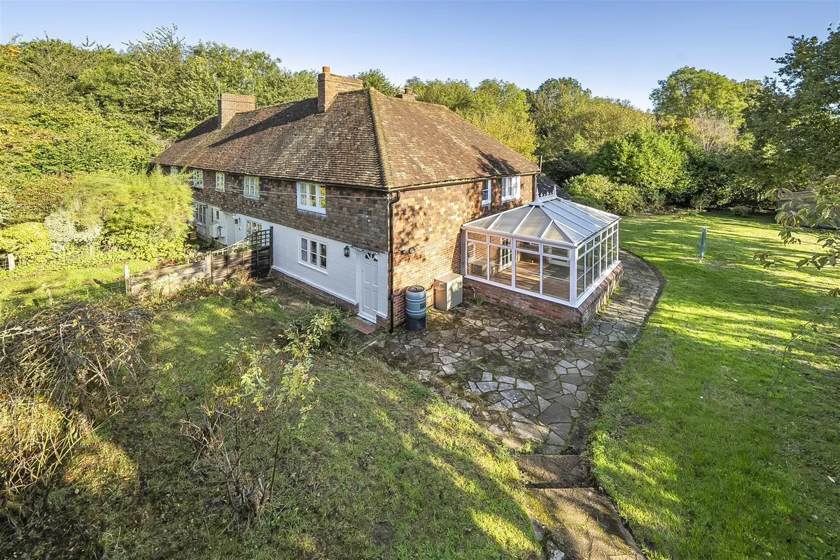 S  O L  D - rural Kent