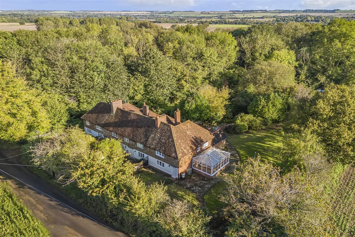 S  O L  D - rural Kent