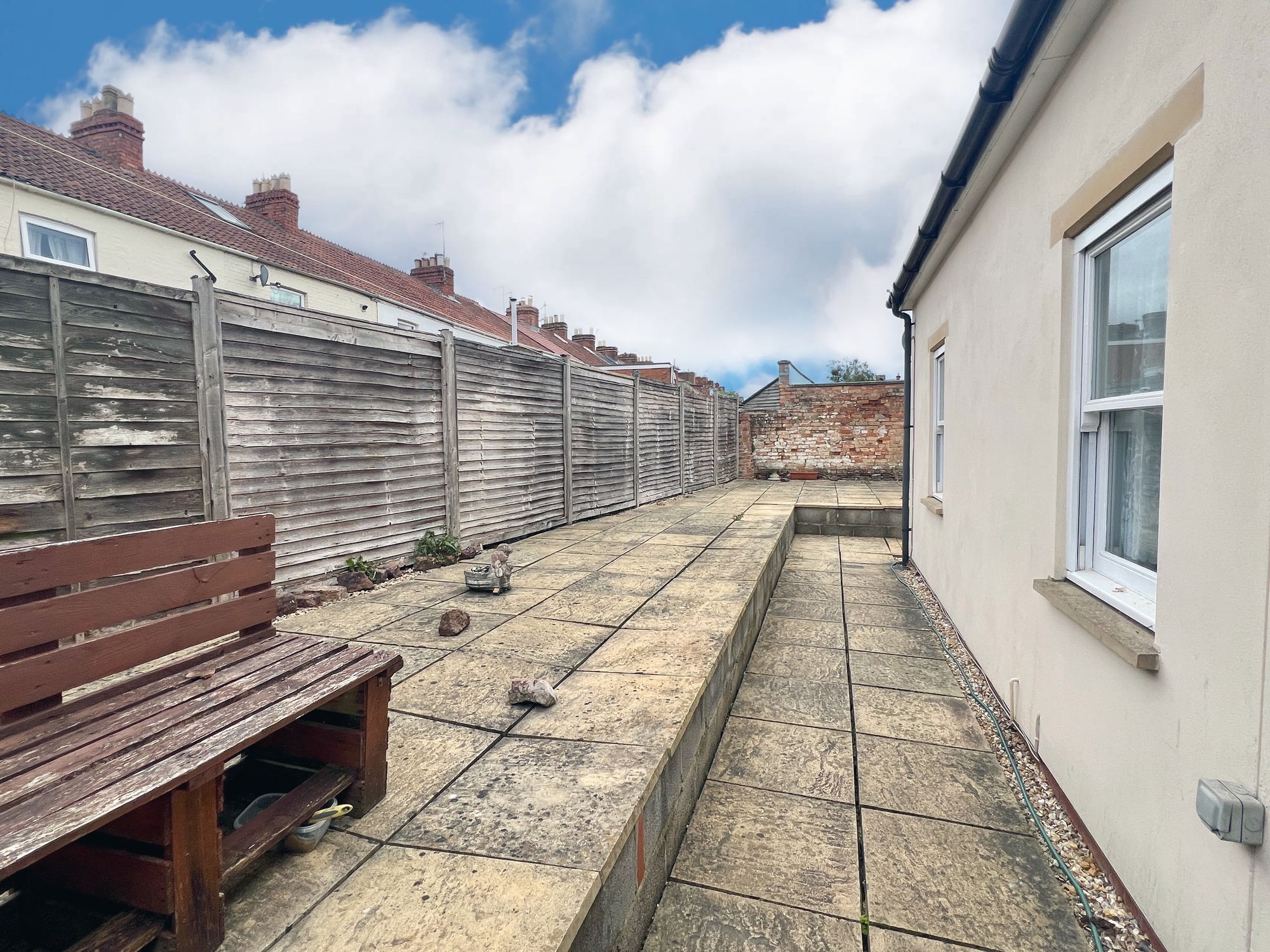 Florence Road, Taunton - NO onward chain! Image 9
