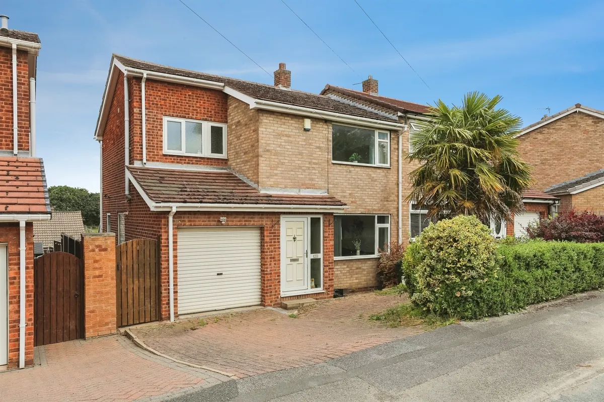 Chevet Rise, Royston, Barnsley
