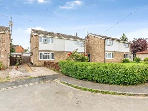 Benedict Close, Rushdenphoto