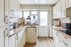 Benedict Close, Rushden