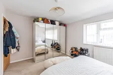 Benedict Close, Rushden