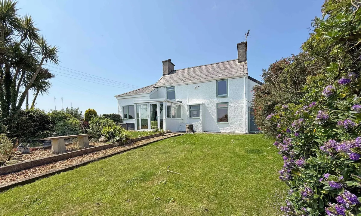 Pencraigwen, Llannerch-y-Medd, Isle of Anglesey, LL71