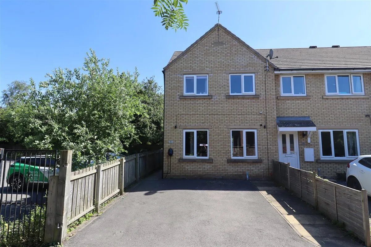 St Marys Court, Pocklington