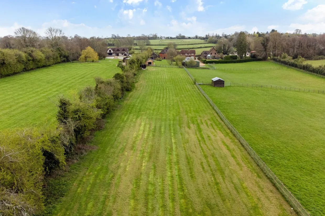 Goatacre Road, Medstead, GU34 photo 2