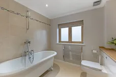 Goatacre Road, Medstead, GU34 photo 8