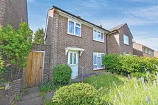 Lily Hill Road, BRACKNELL