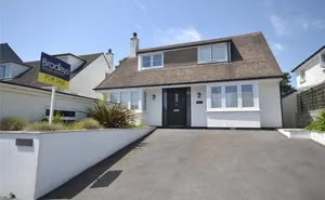 Bay View Road, Looe, Cornwall, PL13 photo