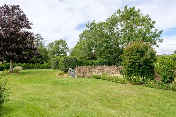 Claycastle, Haselbury Plucknett, TA18 photo 16