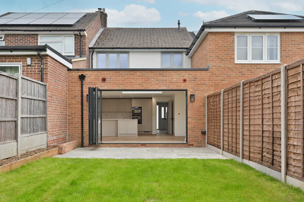 Ox Lane, Harpenden, AL5 photo 2