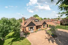 Gally Hill Road, Church Crookham, GU52 photo 5