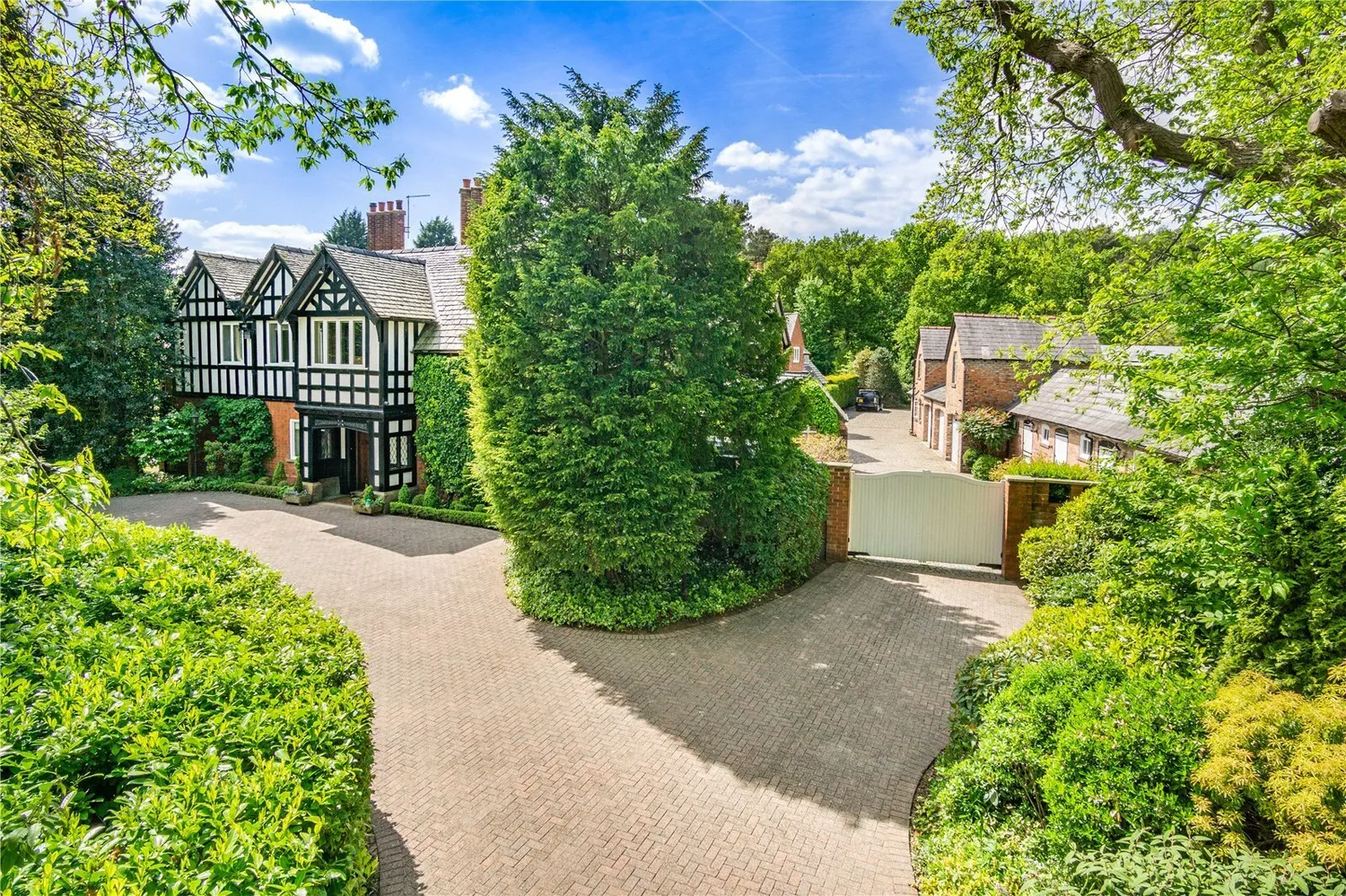 Abbey Lane, Delamere, CW8 photo 34