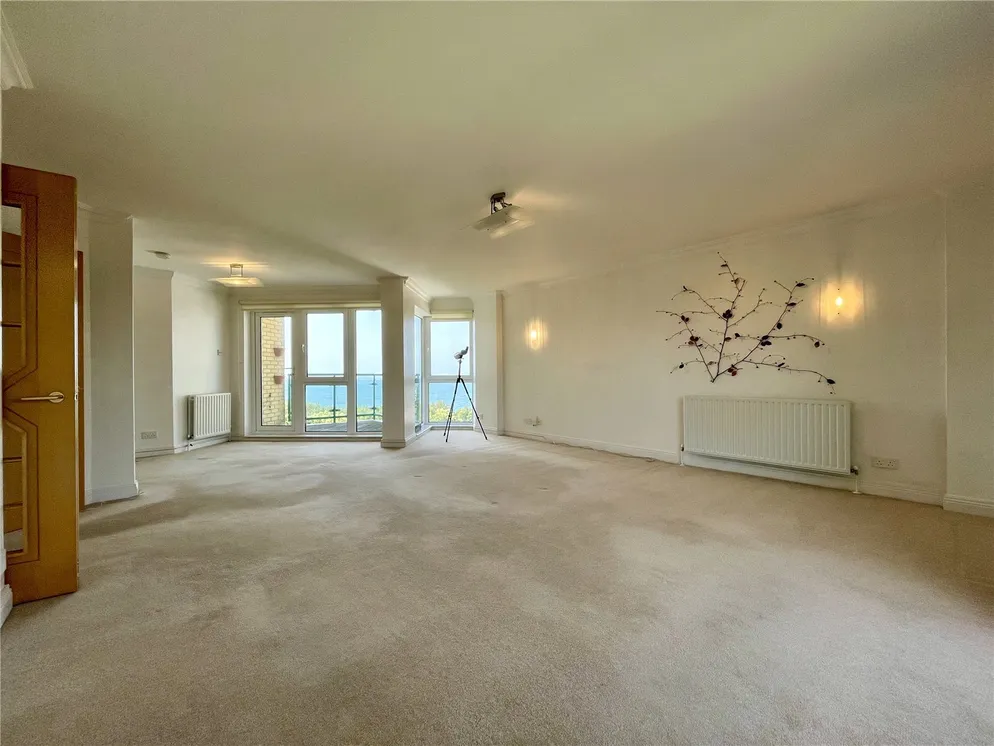 Property carousel item 11