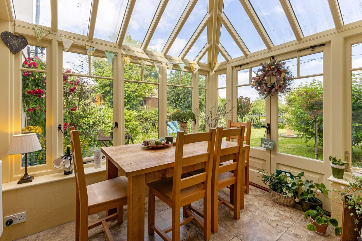 Braydonside, Nr. Brinkworth, SN15 photo 12