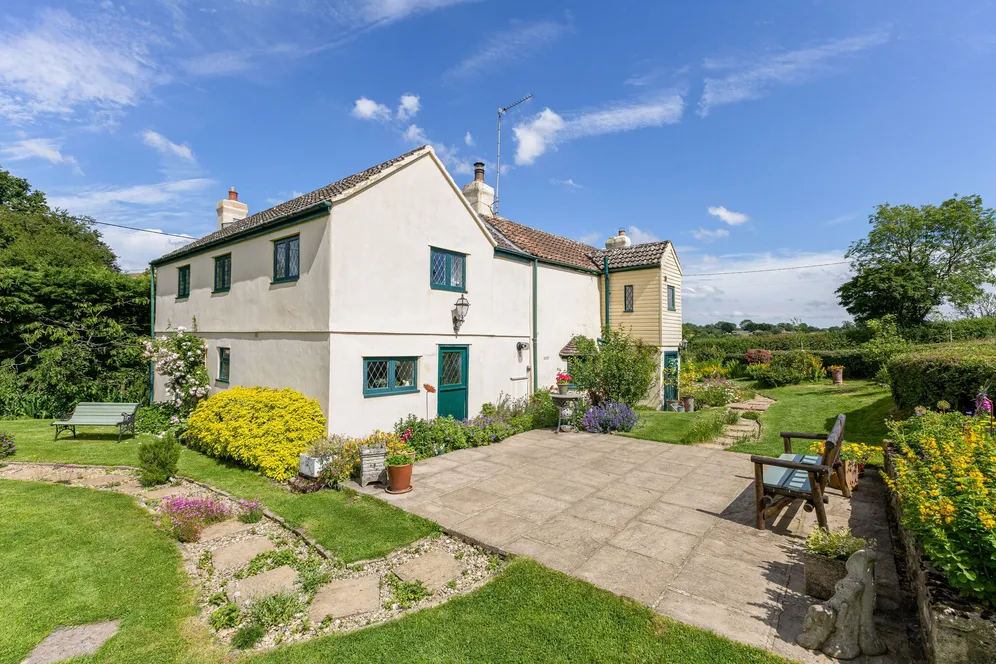 Braydonside, Nr. Brinkworth, SN15 photo 24