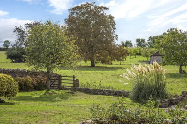 Long Sutton, Langport, TA10 photo 12
