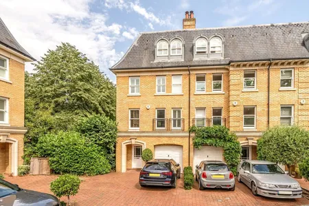 Langdon Park, Teddington, TW11