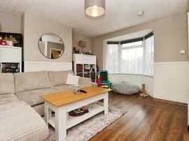Priory Road, WELLINGBOROUGH thumb 3