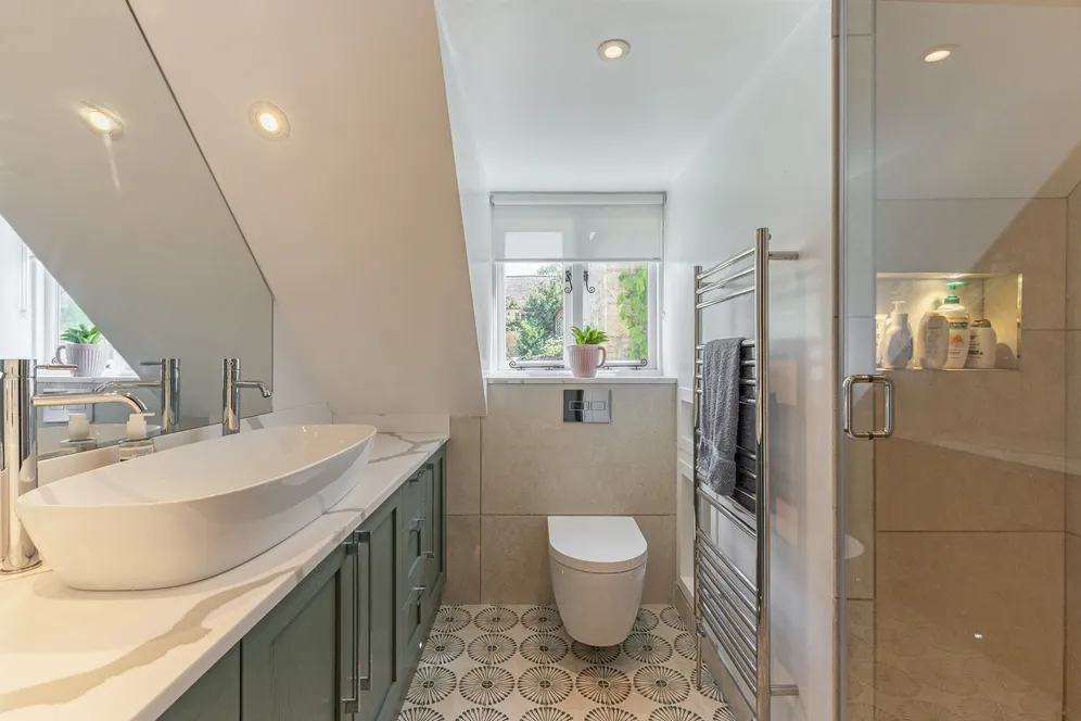 Sevenhampton, Cheltenham, GL54 photo 13