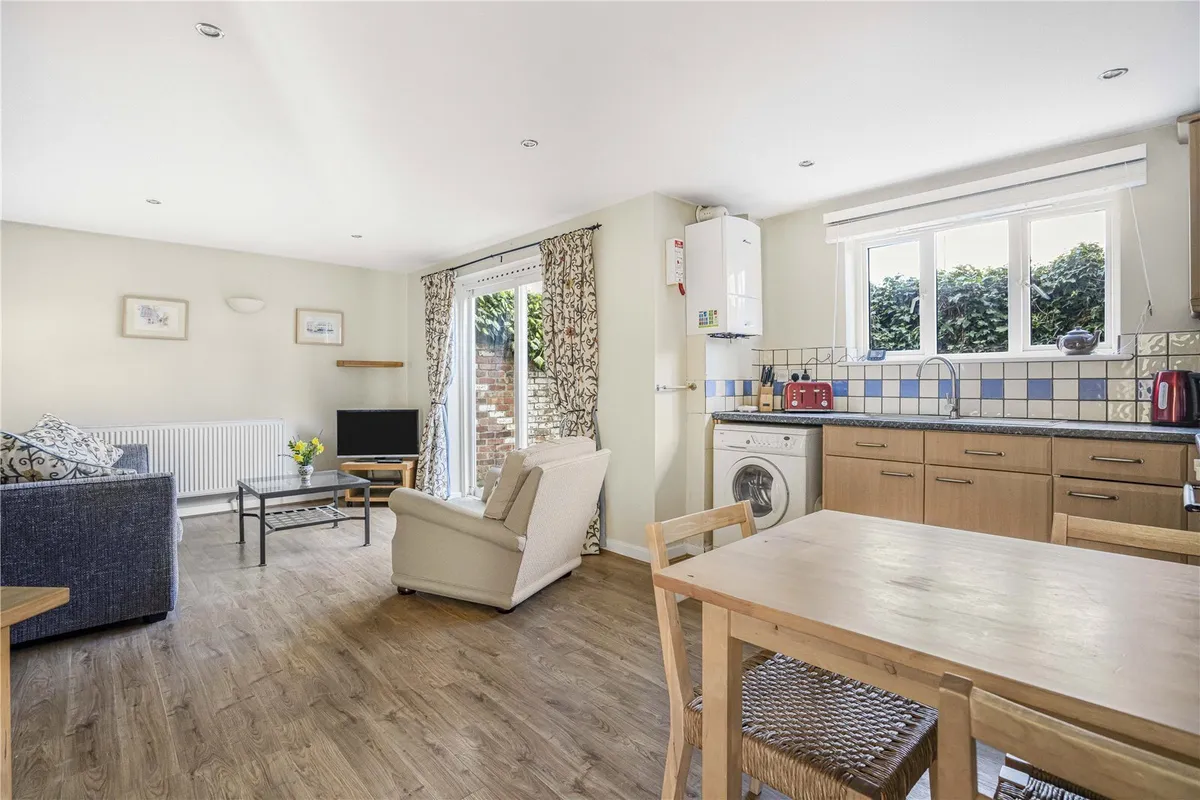 Magdalen Road, Oxford, Oxfordshire, OX4