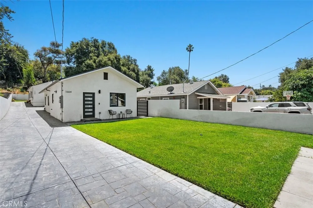 1664 Glen Ave, Pasadena, CA 91103