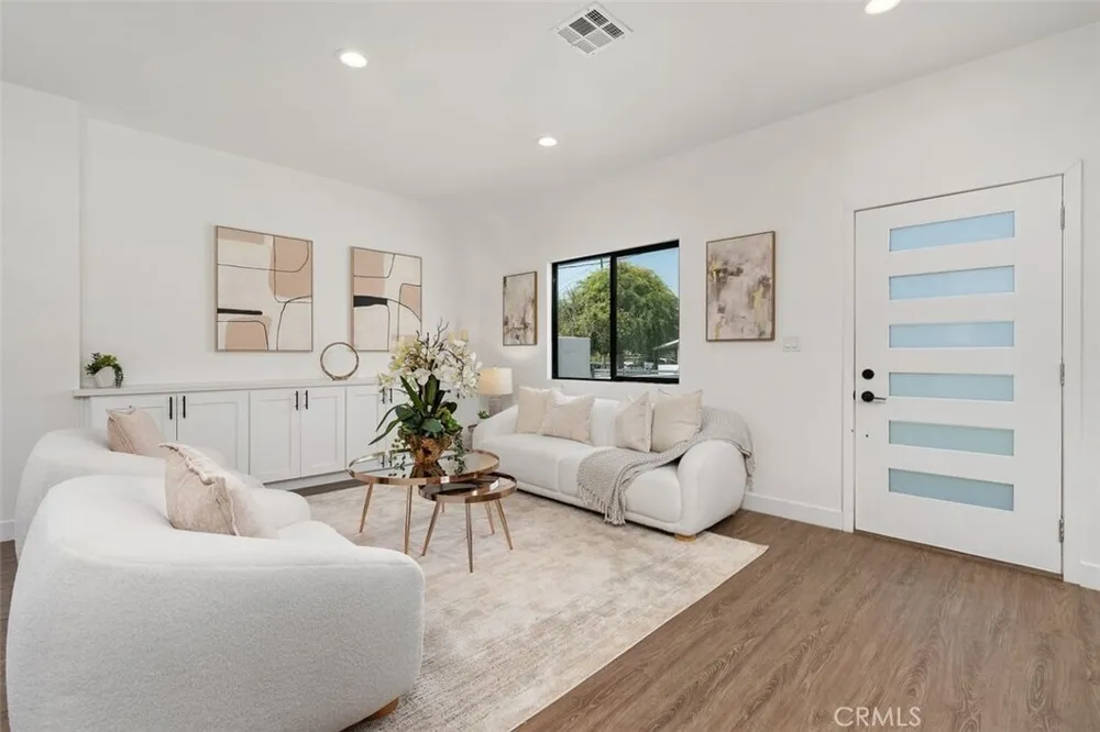 1664 Glen Ave, Pasadena, CA 91103