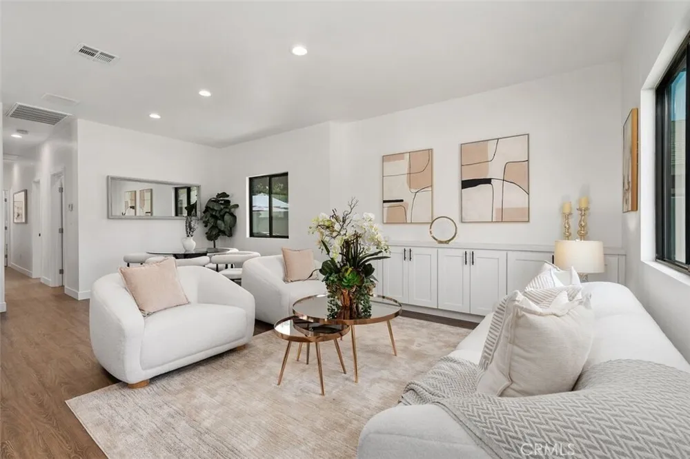 1664 Glen Ave, Pasadena, CA 91103