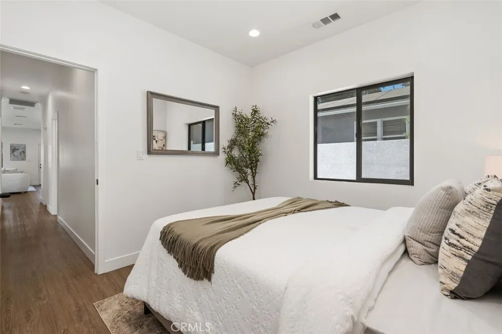 1664 Glen Ave, Pasadena, CA 91103