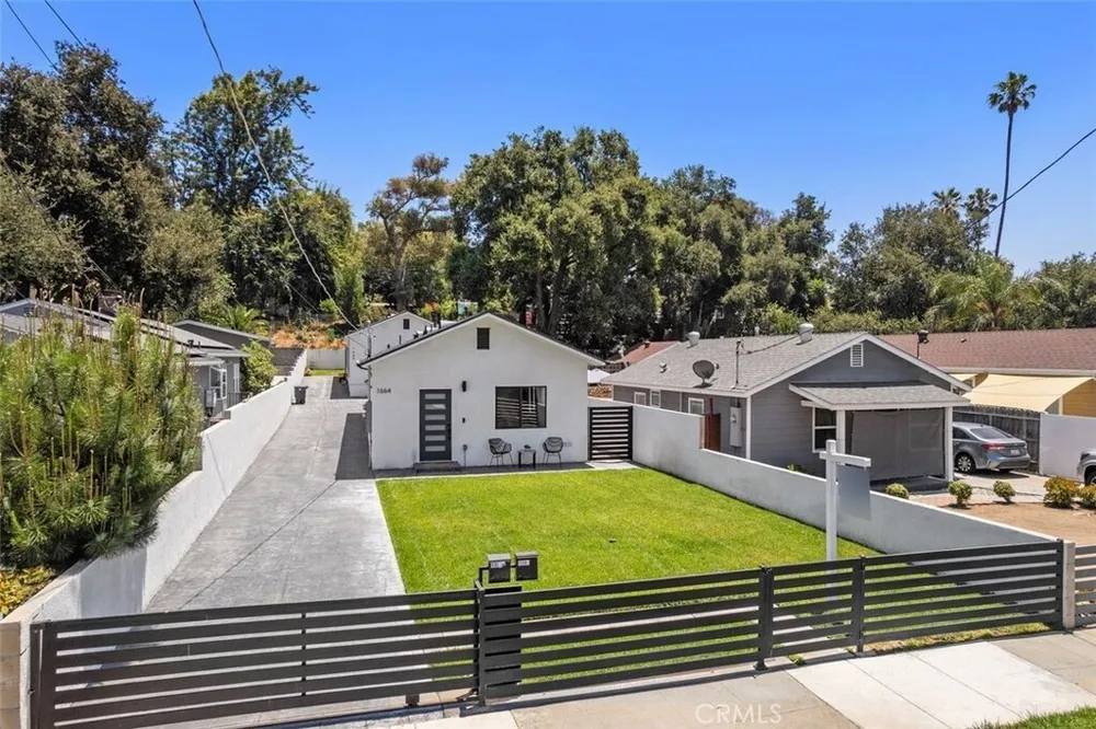 1664 Glen Ave, Pasadena, CA 91103