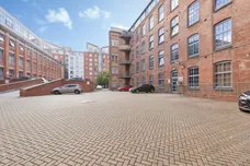 Junior Street, Leicester
