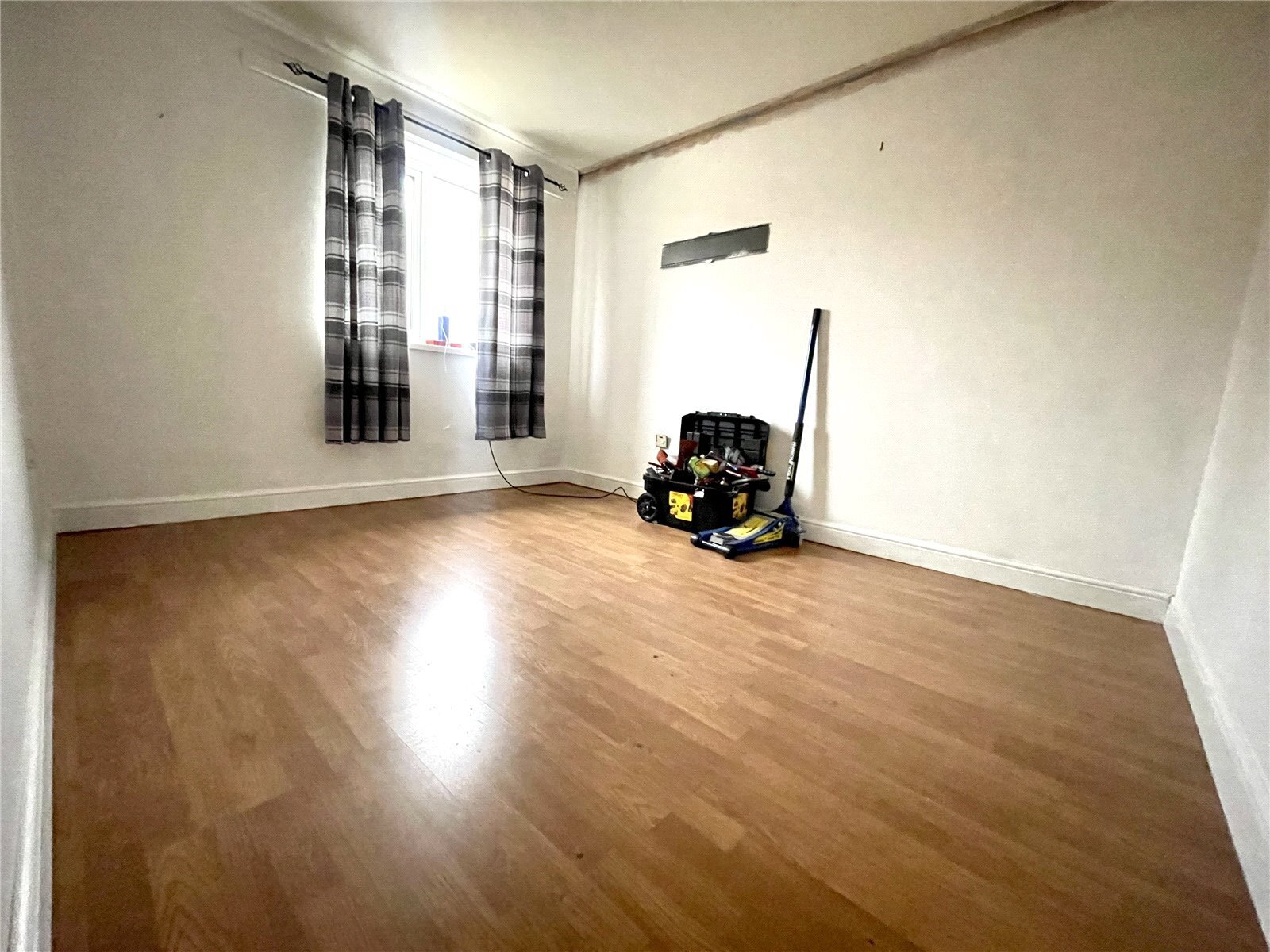 Rettendon Close, Rayleigh, Essex, SS6 Image 11