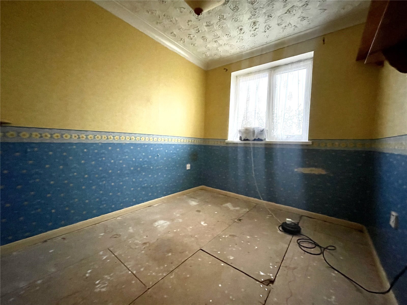 Rettendon Close, Rayleigh, Essex, SS6 Image 12