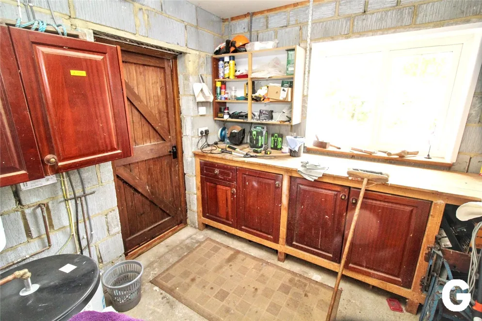 Property carousel item 31